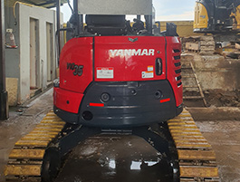 Charoen Backhoe Image