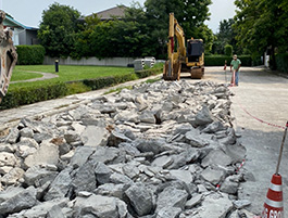 Charoen Backhoe Image