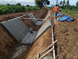Charoen Backhoe Image