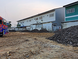 Charoen Backhoe Image